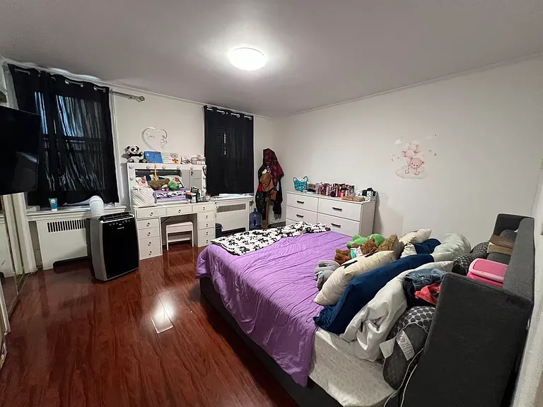 33XX Glenview St — Photo 3