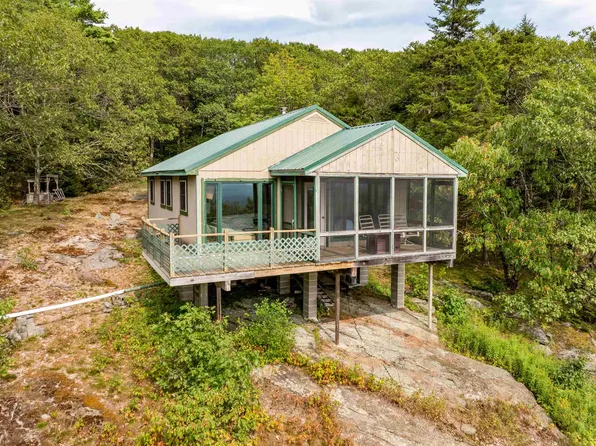 133 Earls Road, Lempster, NH 03605