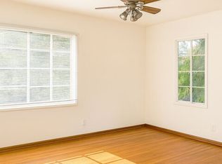 4062 S Muirfield Rd APT C, Los Angeles, CA 90008