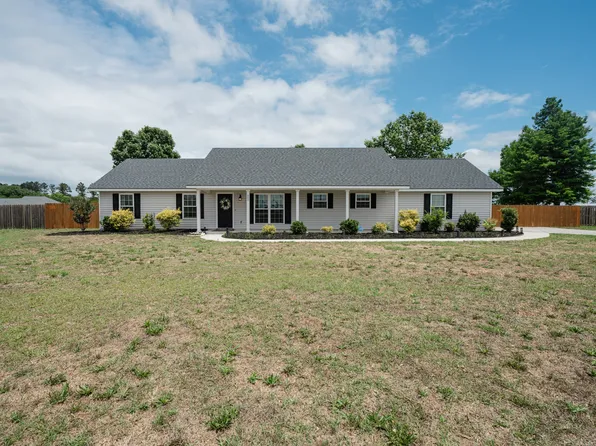 505 Park Pl, Ellabell, GA 31308