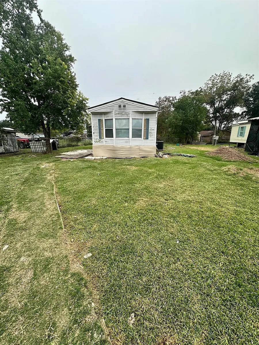 Building Photo - 8623 Bloombury Ln