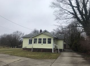 3293 Brady Lake Rd, Ravenna, OH 44266