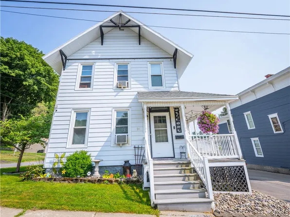 26 Sherman St, Little Falls, NY 13365
