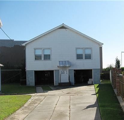 3rd image of 5219 Hawthorne Pl