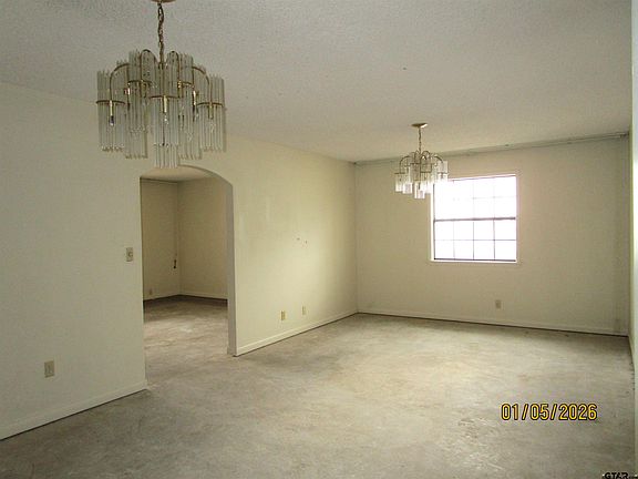 3rd image of 1317 S Butler St