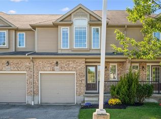 555 Chablis Dr #24, Waterloo, ON N2T0A5