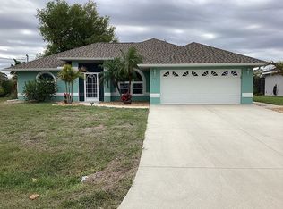 173 Broadmoor Ln, Rotonda West, FL 33947