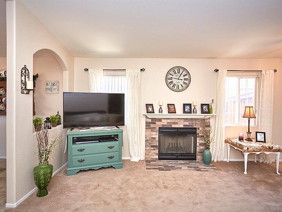 5th image of 17032 Monaco Dr