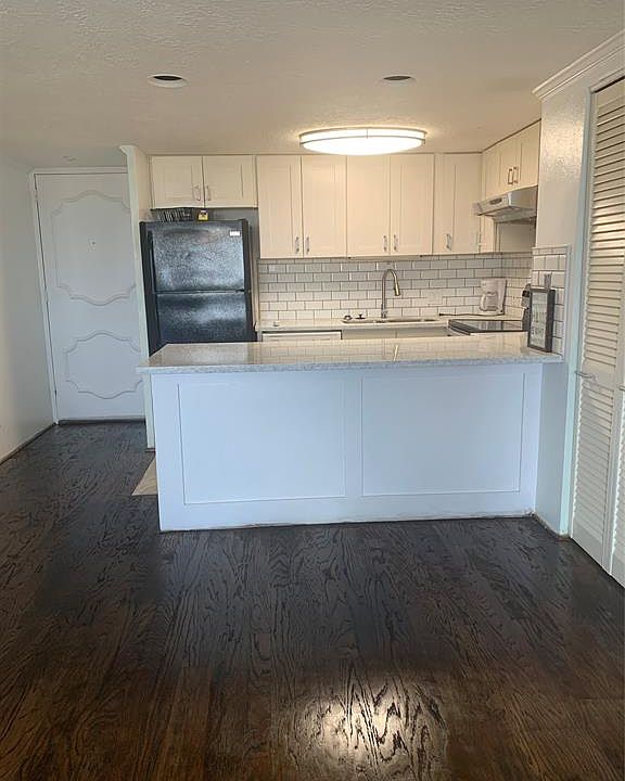 1st image of 7510 Hornwood Dr APT 802