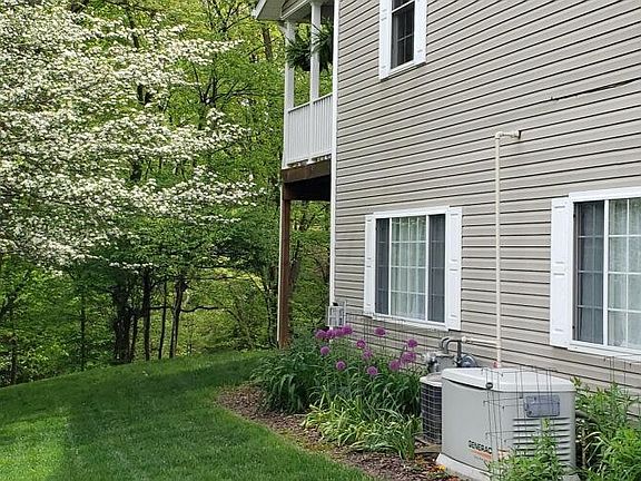 2nd image of 5065 Pine Valley Dr