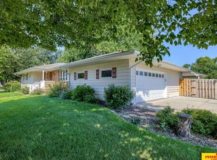 1648 E Linden Ave, Fremont, NE 68025