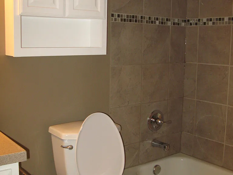 7460 Grand Ave #101 — Photo 22