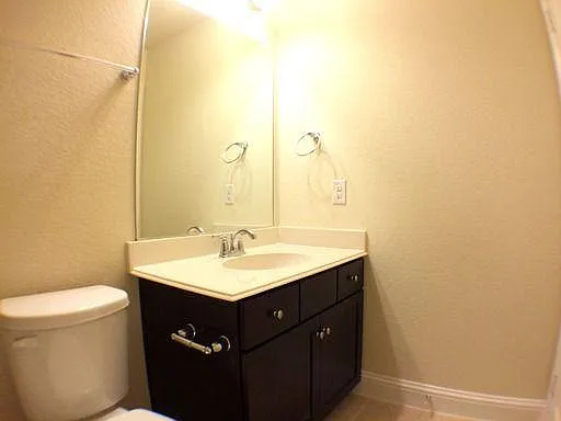 Upstairs Bath #2