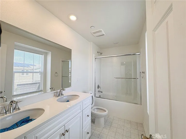 4340 S Encinitas Ave — Photo 16
