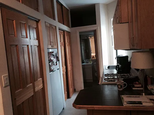 Rented by Chartwell Manhattan Realty | media 16