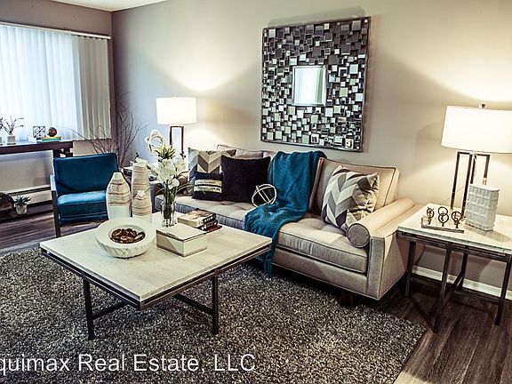 4th image of 441 Lynnhurst Ave W APT 302