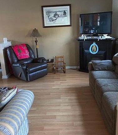 5th image of 1214 New Hampshire Ln