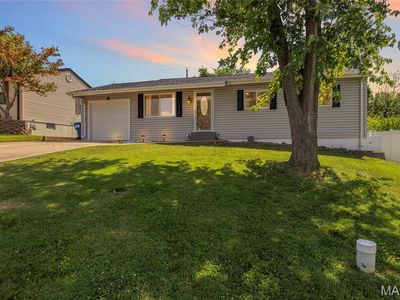 2273 Summit Dr, Arnold, MO, 63010