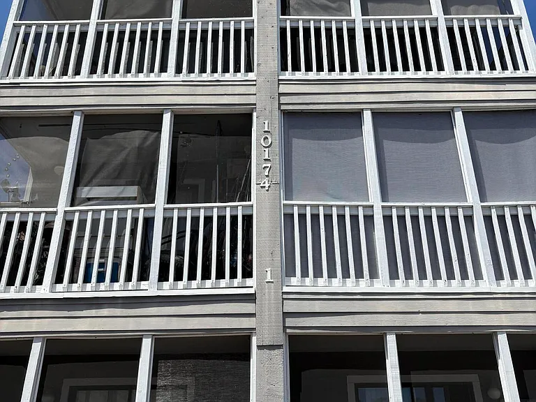 10174 Beach Dr SW #1107 — Photo 1