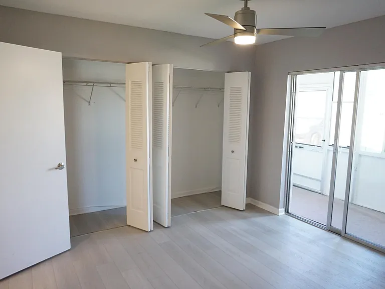 294 Chatham E #O — Photo 14