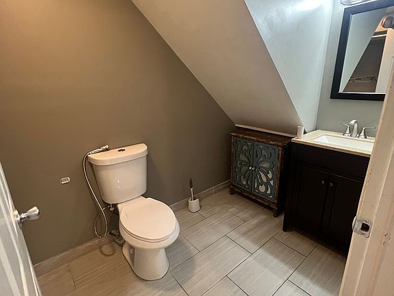 4th image of 3909 Howard St Unit 101
