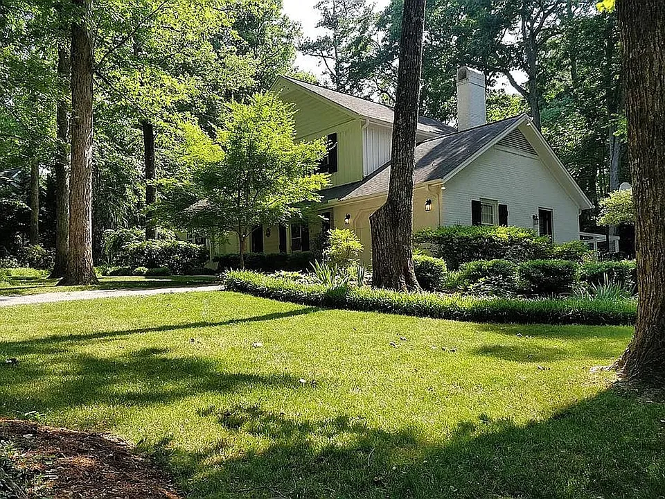 1513 Kilarney Dr