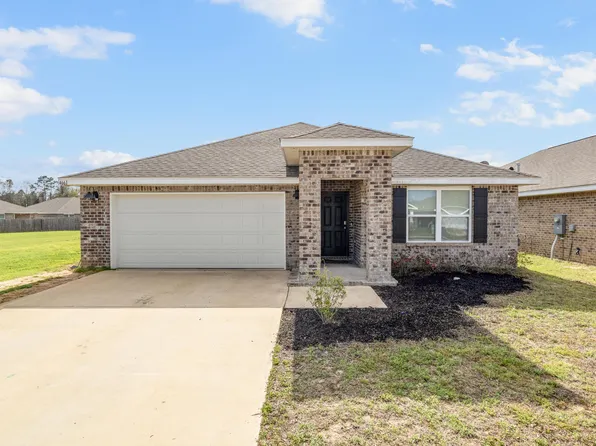 4661 Honor Guard Way, Crestview, FL 32539