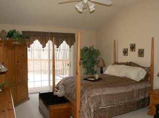 2358 Brookside Dr, Jackson, WI 53037