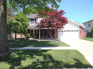 21383 Hall Rd, Woodhaven, MI 48183