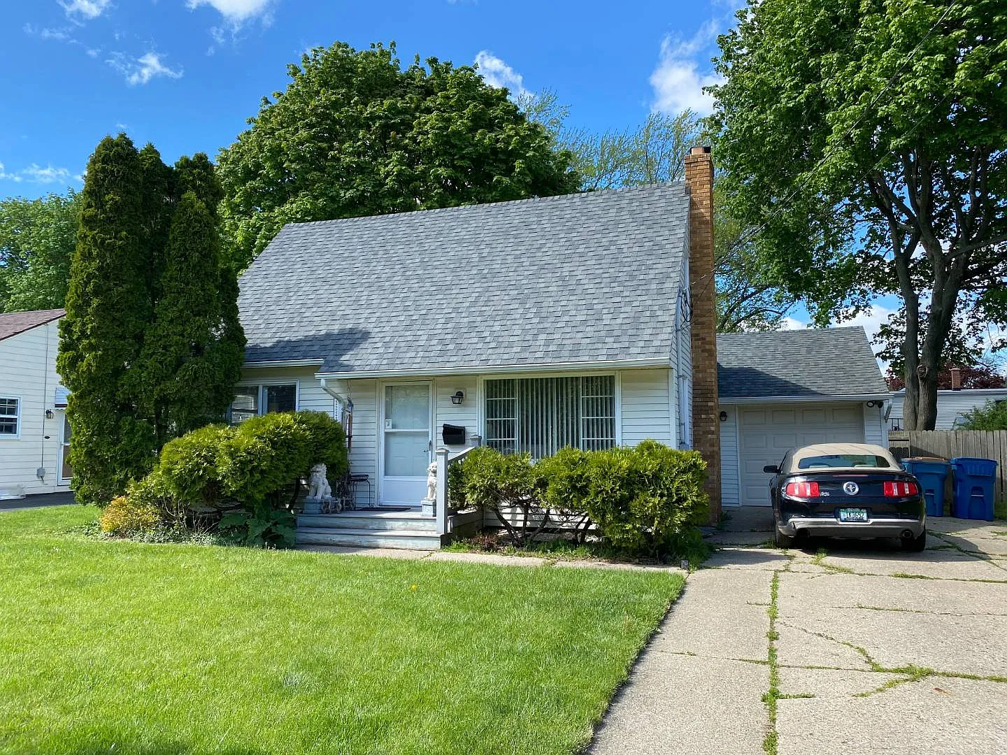 2223 Banbury Rd photo 1