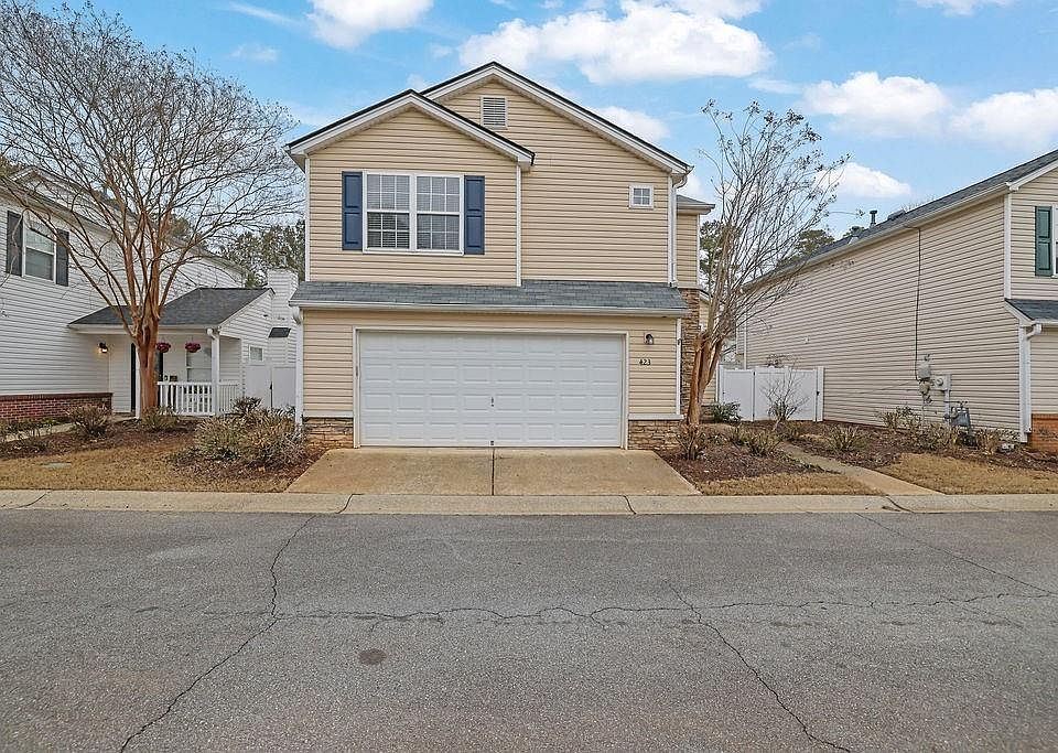 1st image of 423 W Oaks Trl