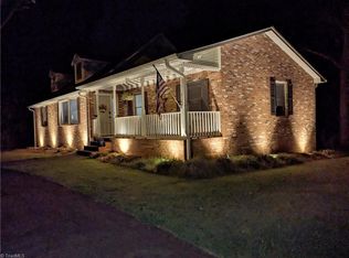 4800 Ina Ln, Walkertown, NC 27051