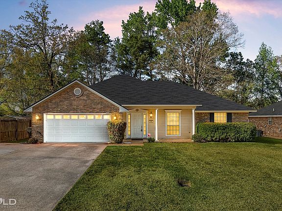 5th image of 406 Lavita Dr