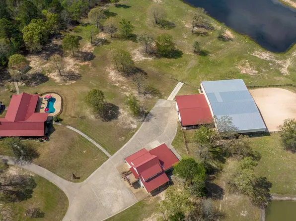 10449 Sheep Rd, Pittsburg, TX 75686