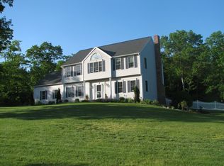 36 Ben Merrill Rd, Clinton, CT 06413