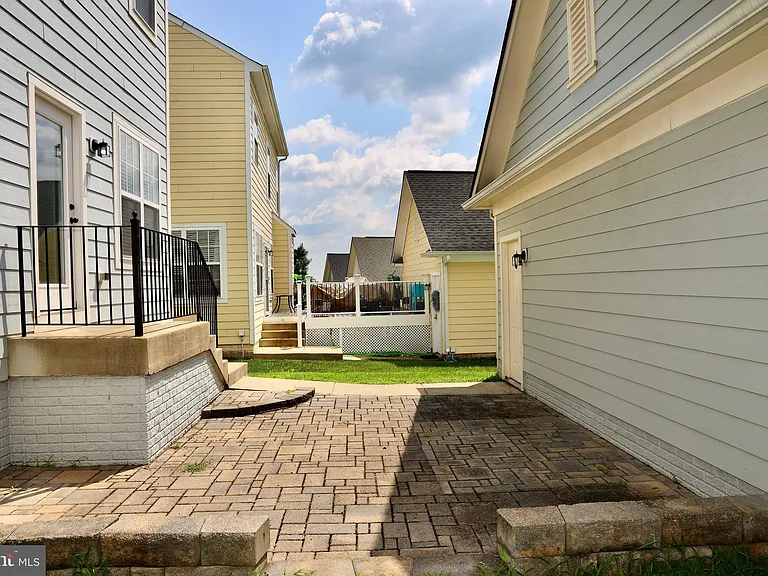 1106 Innis Dr — Photo 14