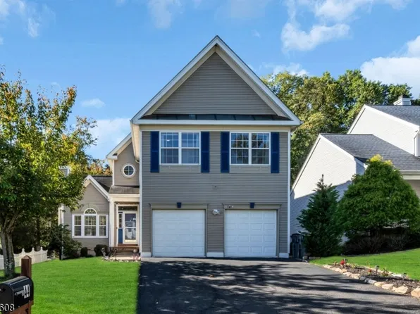 44 Plantation Rd, Readington Twp., NJ 08889