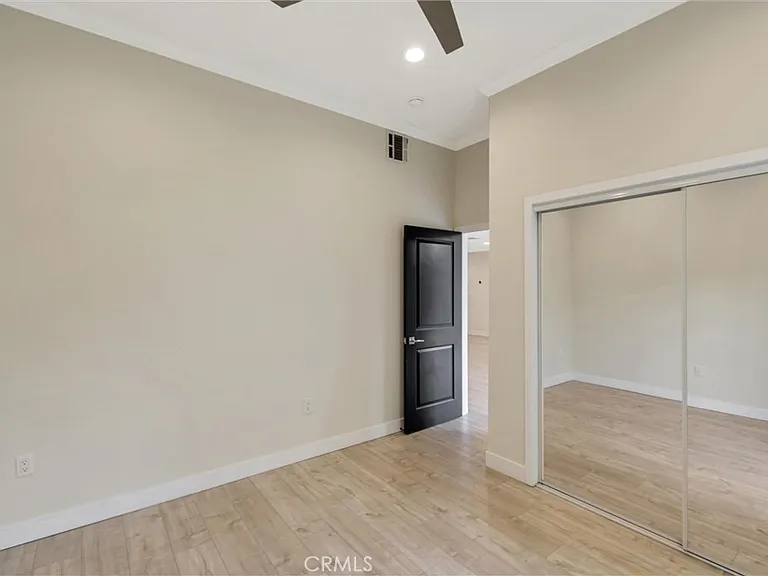17227 Keswick St — Photo 22