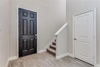 4 bed, 2966 sqft, $3,300 — Photo 4
