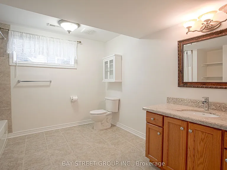 722 A Lake Dr S — Photo 27