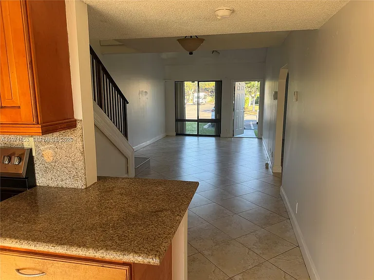 3655 NW 111th Ter — Photo 6