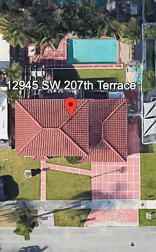 12945 SW 207th Ln Photo 1