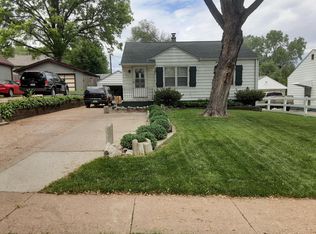 3524 Vinton St, Omaha, NE 68105