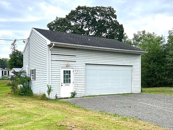 4th image of 3307 Orrstown Rd