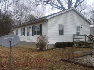 310 E Winters Ave, Du Quoin, IL 62832
