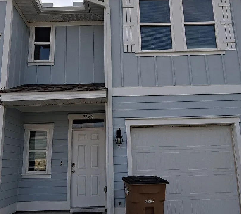 7562 Shadow Lake Dr