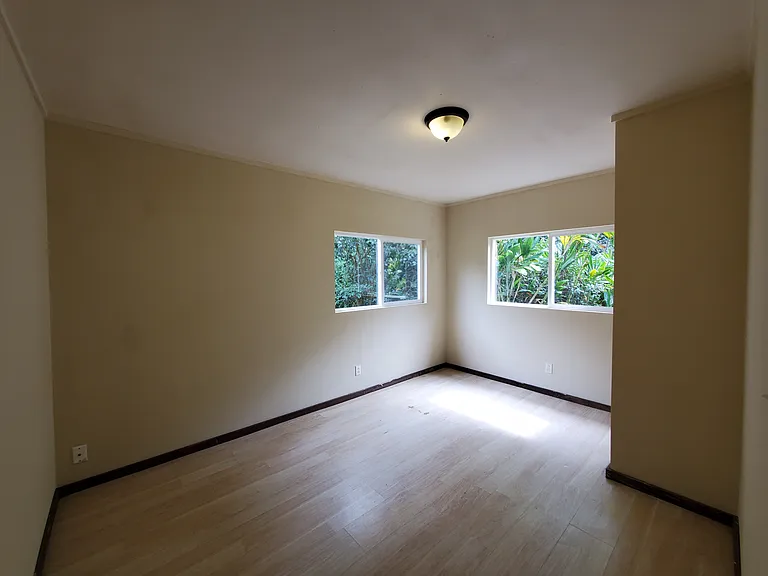 15-1434 20th Ave — Photo 3