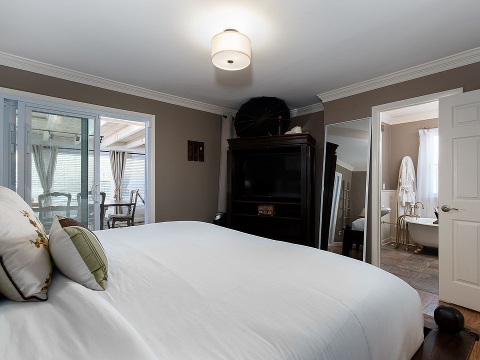 31st image of this home