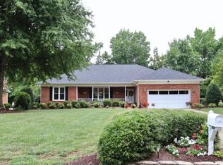206 Fieldstone Dr, Burlington, NC 27215