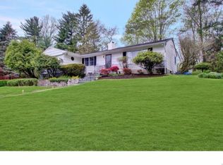 6 Ivy Rd, Lincolndale, NY 10540